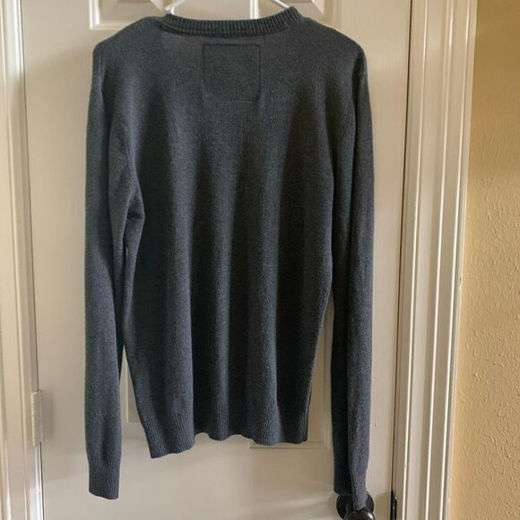 Aeropostale lightweight gray sweater - Picture 5 of 5